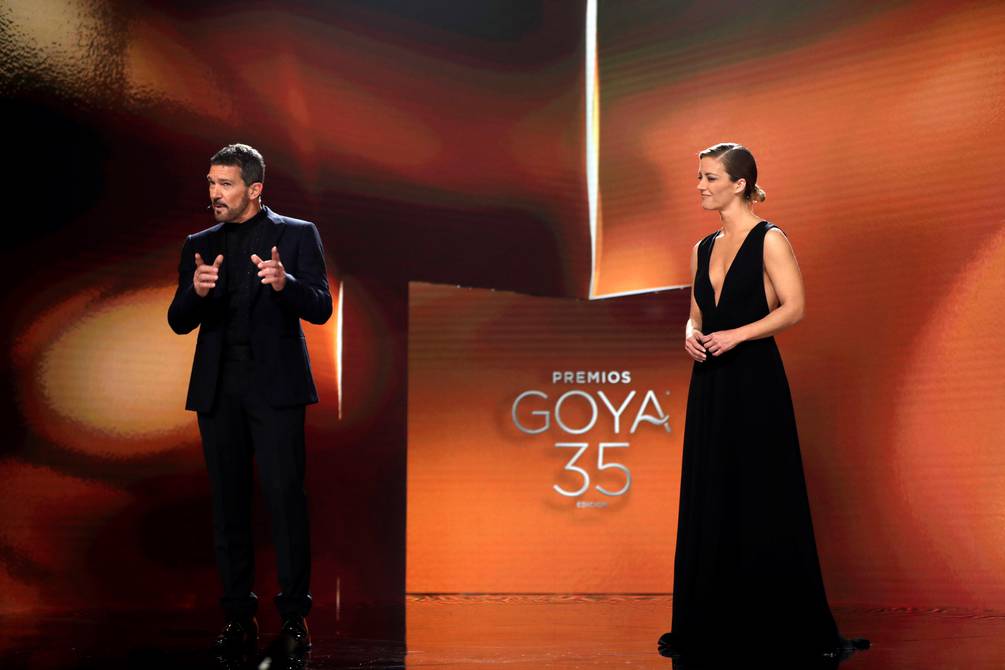 Marcada por la pandemia se inició la entrega de los Premios Goya 2021